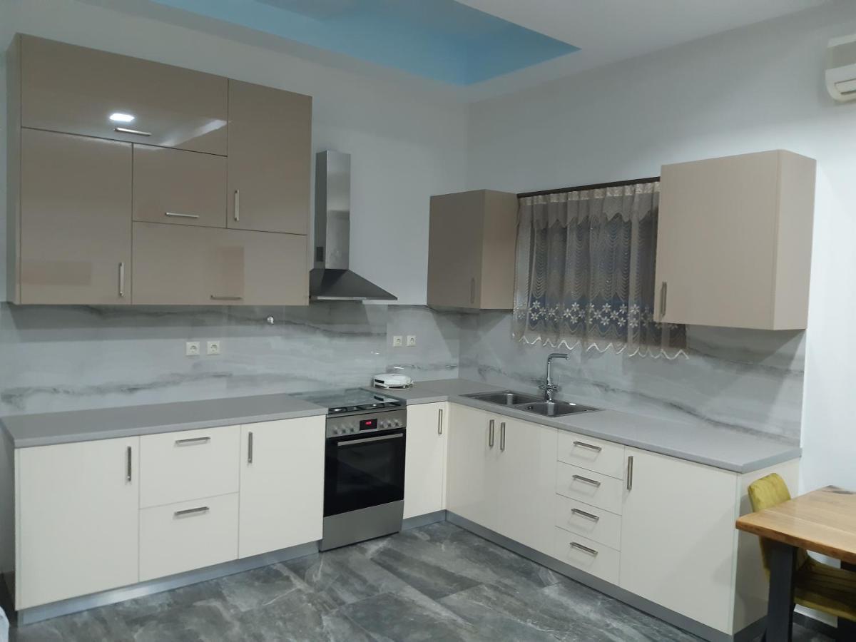 Utsi Villa Ligidhes Екстериор снимка