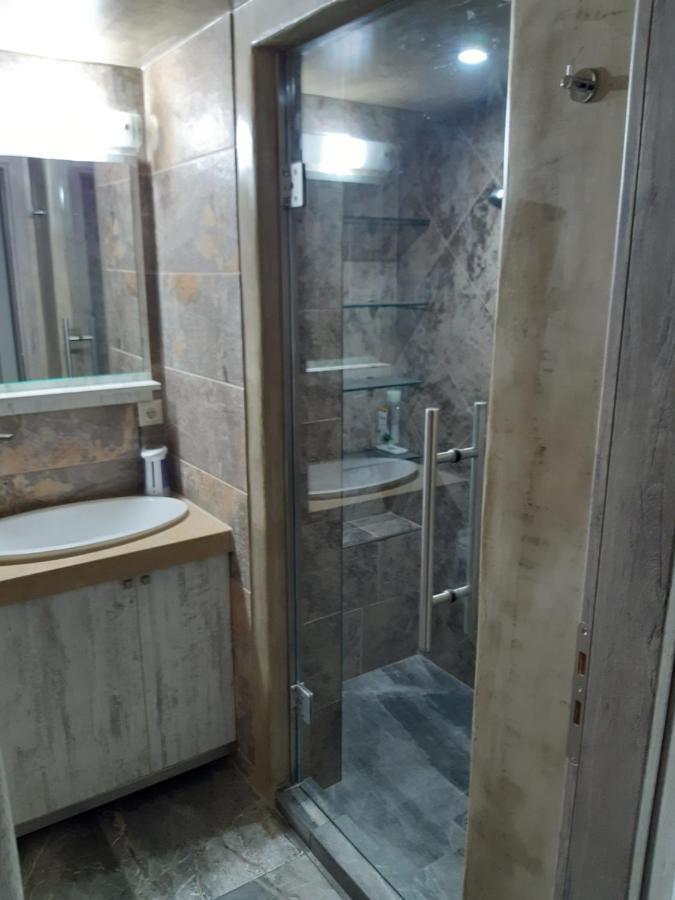 Utsi Villa Ligidhes Екстериор снимка