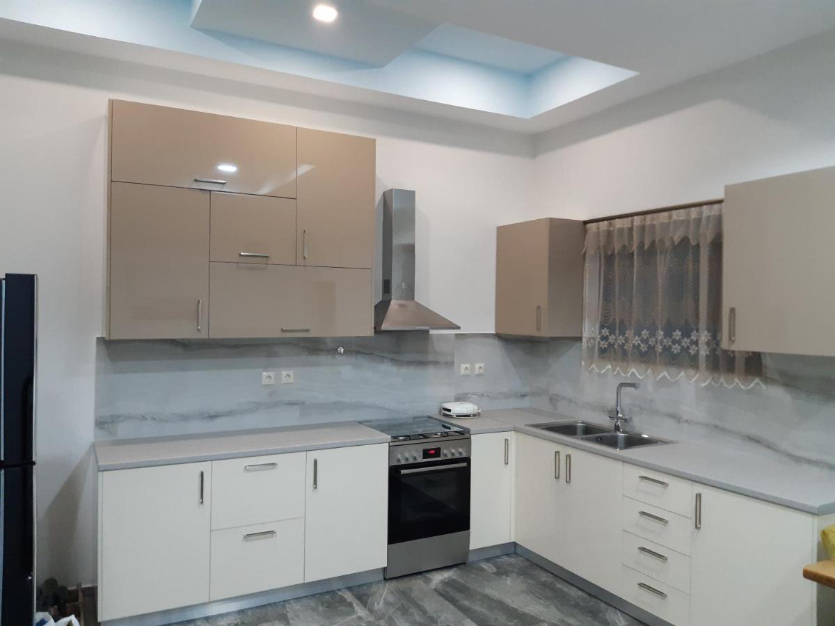 Utsi Villa Ligidhes Екстериор снимка